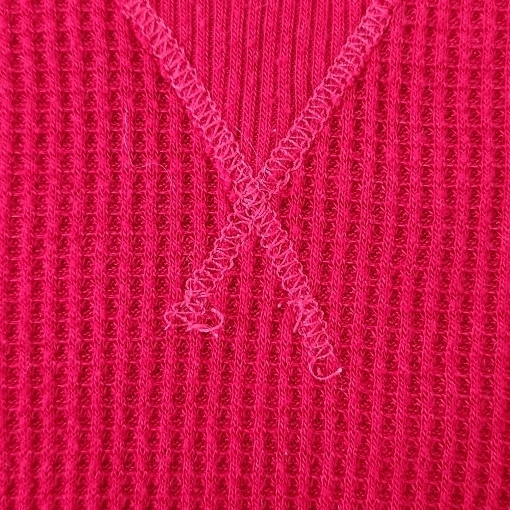 Hollister thermal material